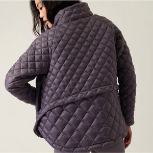 Athleta Whisper Featherless Coat. New with tag. Small P.